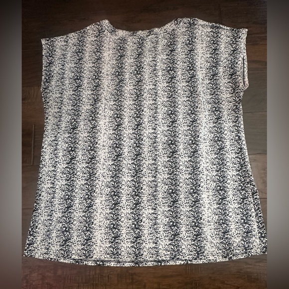 Work Top - Picture 3 of 3